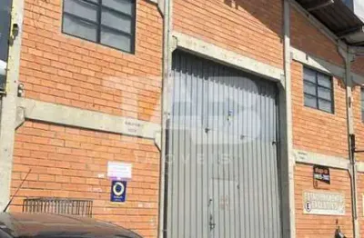 Casa comercial para alugar na Avenida Santa Catarina, 2222, Tabuleiro, Camboriú