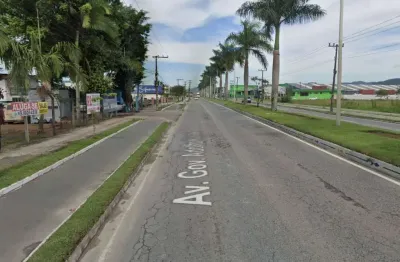 Terreno bem localizado a venda na avenida governador adolfo konder