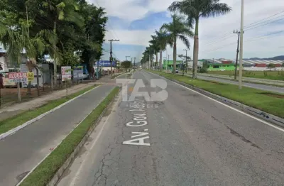 Terreno bem localizado a venda na avenida governador adolfo konder