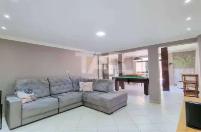 Casa com 4 quartos à venda na Avenida das Arapongas, 455, Ariribá, Balneário Camboriú