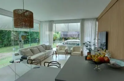 Casa com 4 quartos à venda na Rua Ruy Barbosa, 33, Praia dos Amores, Balneário Camboriú