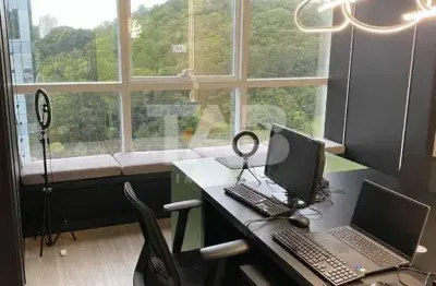 Sala comercial à venda na Avenida Osvaldo Reis, 3385, Fazendinha, Itajaí