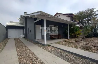 Casa com 3 quartos para alugar na Rua Cecília Meireles, 455, Praia dos Amores, Balneário Camboriú