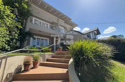 Casa com 4 quartos à venda na Rua Érico Veríssimo, Praia dos Amores, Balneário Camboriú