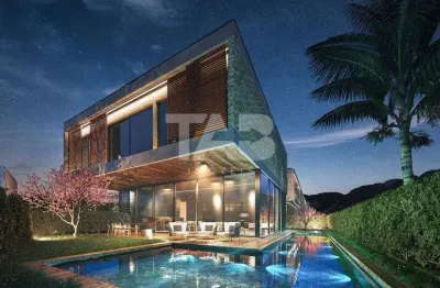 Casa com 4 quartos à venda na Rua Hercelina M. Vieira, 293, Praia do Estaleiro, Balneário Camboriú