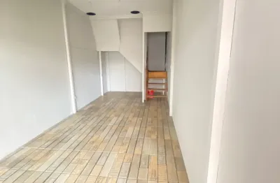 Ponto comercial com 1 sala para alugar na Rua Canadá, 1989, Bacacheri, Curitiba