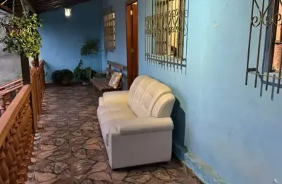 Casa com 2 quartos à venda na Rua Déa, 79, Piratininga (Venda Nova), Belo Horizonte