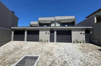 Casa com 3 quartos à venda na Rua do Silêncio, 362, Chácara Contagem, Contagem