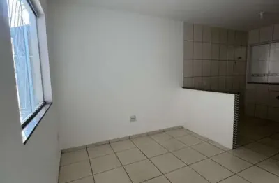 Casa geminada coletiva com 2 quartos para alugar em ribeirão das neves