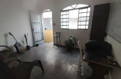 Casa com 2 quartos à venda na Rua Ivete Aparecida Brant de Matos Reis, 510, Belo Vale, Santa Luzia