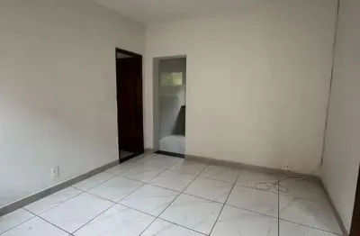 Casa com 3 quartos para alugar na Rua Radialista José Correia, 85, Céu Azul, Belo Horizonte