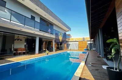 Casa alto padrão com 6 dormitórios sendo 5 suítes no bairro jardim carolina em ubatuba.