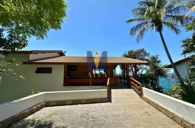 Casa em condomínio fechado com 4 quartos à venda em Toninhas, Ubatuba 