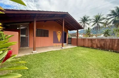 Casa à venda a poucos metros das praias da enseada e santa rita