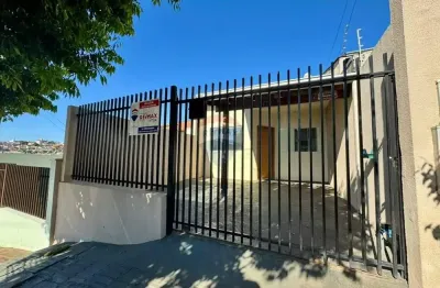 Casa geminada disponível a locação - jardim continental zona norte - londrina