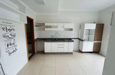 Casa para locação no condomínio parque dos guarantãs.