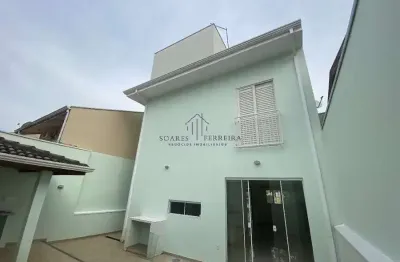 Venda de casa em condomínio de luxo em villaggio di itaici, indaiatuba-sp  3 quartos, 1 suíte, 2 salas, 1 vaga, 150m².