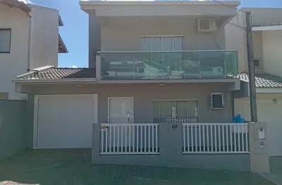 Casa com 3 quartos à venda na Rua Nicanor Bacin, 60, São Luiz, Pato Branco