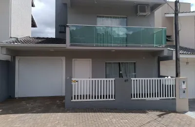 Casa com 3 quartos à venda na Rua Nicanor Bacin, 60, São Luiz, Pato Branco