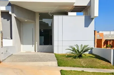 Casa com 03 dormitórios e suíte no condomínio horto florestal