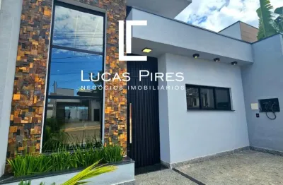 Casa Porteira fechada com 03 quartos e piscina Condomínio Villaggio Ipanema 1