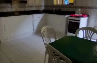 Vende maravilhoso sobrado com 310 m2 - em praia grande-sp (aceito permuta)