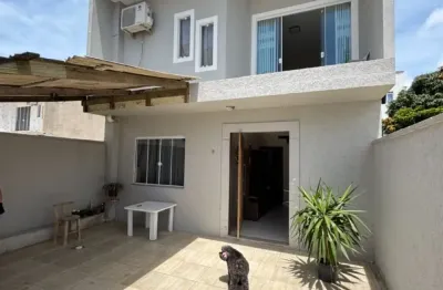 Casa com 3 quartos à venda na Rua Bagdá, 01, Santa Regina, Camboriú