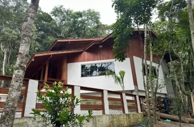 Chácara / sítio com 3 quartos à venda na Rua Osvaldo Minella, 100, Cedro, Camboriú