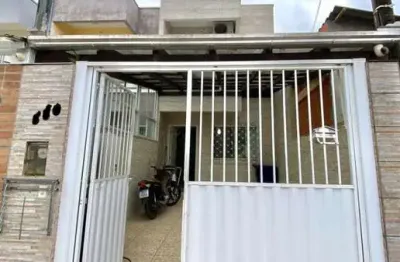 Sobrado amplo 2 dormitórios , camboriú , santa regina oportunidade