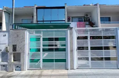 Casa com 2 quartos à venda na Rua João Cristóvão Pacheco, Centro, Camboriú, Região Geográfica Imediata De Itajaí, Região Geográfica Intermediária De Blumenau, Santa Catarina, Região Sul, 88340-206, Brasil, Centro, Camboriú