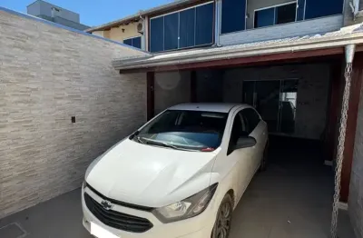 Lindo sobrado semi mobiliado com duas vagas de garagem no rio pequeno