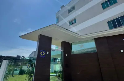 Lindo apartamento semi mobiliado com 2 dormitórios e 2 vagas de garagem cobertas .