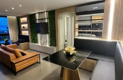 Apartamento mobiliado e decorado próximo a univale em balneário camboriú