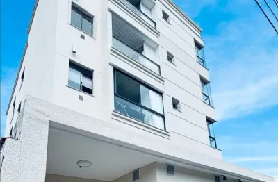 Apartamento  com; 03- dormitórios sendo uma suite 01- banheiro social 01- cozinha lavanderia 01 vaga de garagem elevador apartamento com 91m