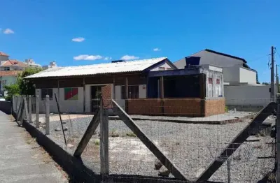 Terreno à venda no Armação, Penha 