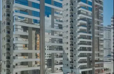 Apartamento com 3 quartos à venda na Rua 207, Meia Praia, Itapema