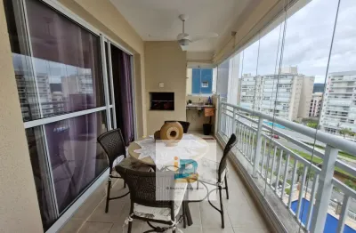 Oportunidade, em empreendimento apenas uma quadra do  mar,  com 3 quartos ,2 vagas de garagem, a venda em bertioga