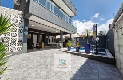 Linda casa a venda apenas 90 m da praia , com 5 quartos (2 suítes) no centro de bertioga sp