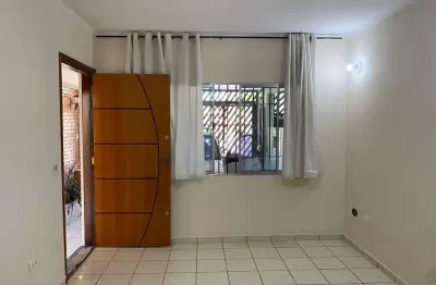 Casa com 3 quartos para alugar na Vila Fachini, São Paulo 