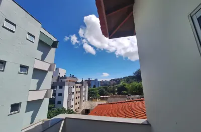 Amplo apartamento de 1 quarto no bairro carvoeira à 500 metros da ufsc ensolarado e bem arejado