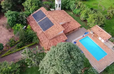 Chácara para Venda em Uberlândia, Chácaras Eldorado, 4 dormitórios, 3 suítes, 5 banheiros, 10 vagas