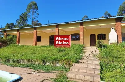 Mogi das cruzes - sitio com 151.000 m² , muita terra, com casa grande, com piscina, cozinha com fogão a lenha, lareira + casa de caseiro + predio com alambique desativado - propriedade com  muita água