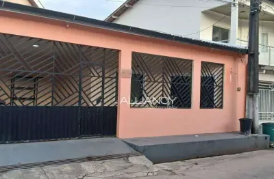 Casa com 3 dormitórios à venda, 150 m² por R$ 330.000,00 - Águas Brancas - Ananindeua/PA