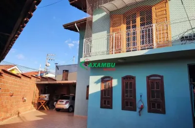 Sobrado com 3 dormitórios, churrasqueira e 2 vagas cobertas no melhor lugar da agapeama