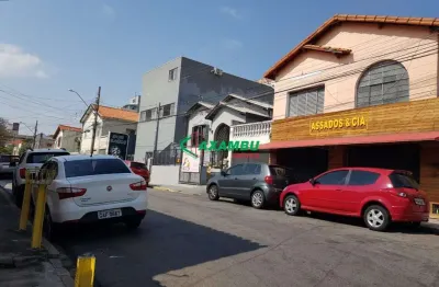 Casa na vila municipal: 3 quartos, 2 salas, 3 banheiro, 4 vagas de garagens. piso inferior c/100m² e 232m² total. podendo ser usado p/uso comercial.