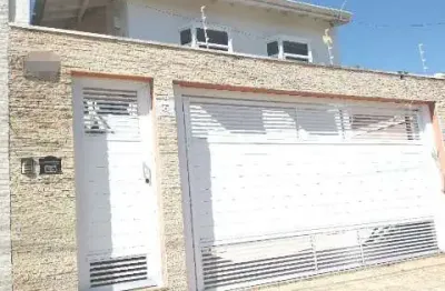 Imóvel à venda em jundiaí-sp no jardim itália: 3 quartos, 1 suíte, 1 sala, 2 banheiros, 4 vagas de garagem.