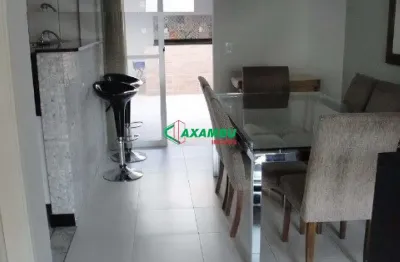 Casa a venda village jardim versailles, condomínio próximo a rodovia, com 03 dormitórios.