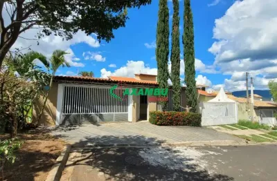 Casa à venda em jundiaí-sp, bairro medeiros. 3 quartos, 1 suíte, 2 salas, 3 banheiros, 2 vagas, 162m².