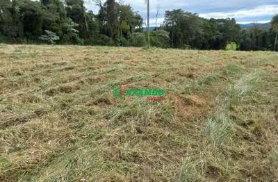 Sítio à venda em jundiaí-sp com 54.000 m²,  casa com 02 dormitórios, 01 banheiro, 01 cozinha 04 vagas de garagens.