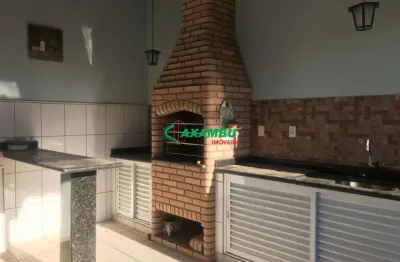 Imperdível oportunidade de adquirir uma casa de 3 quartos com suíte e 5 vagas de garagem em jundiaí-sp, bairro caxambu!